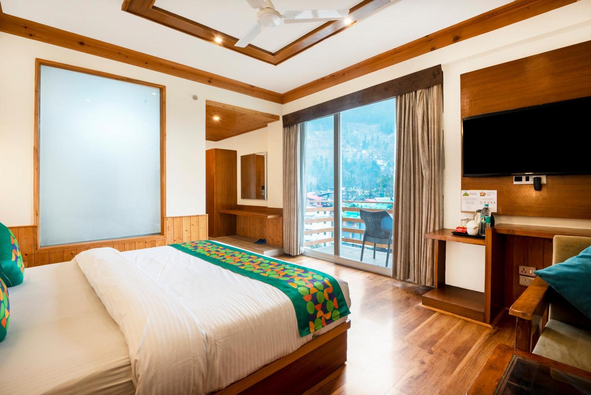Treebo Premium Sattva With Mountain View Hotel มะนาลี ภายนอก รูปภาพ