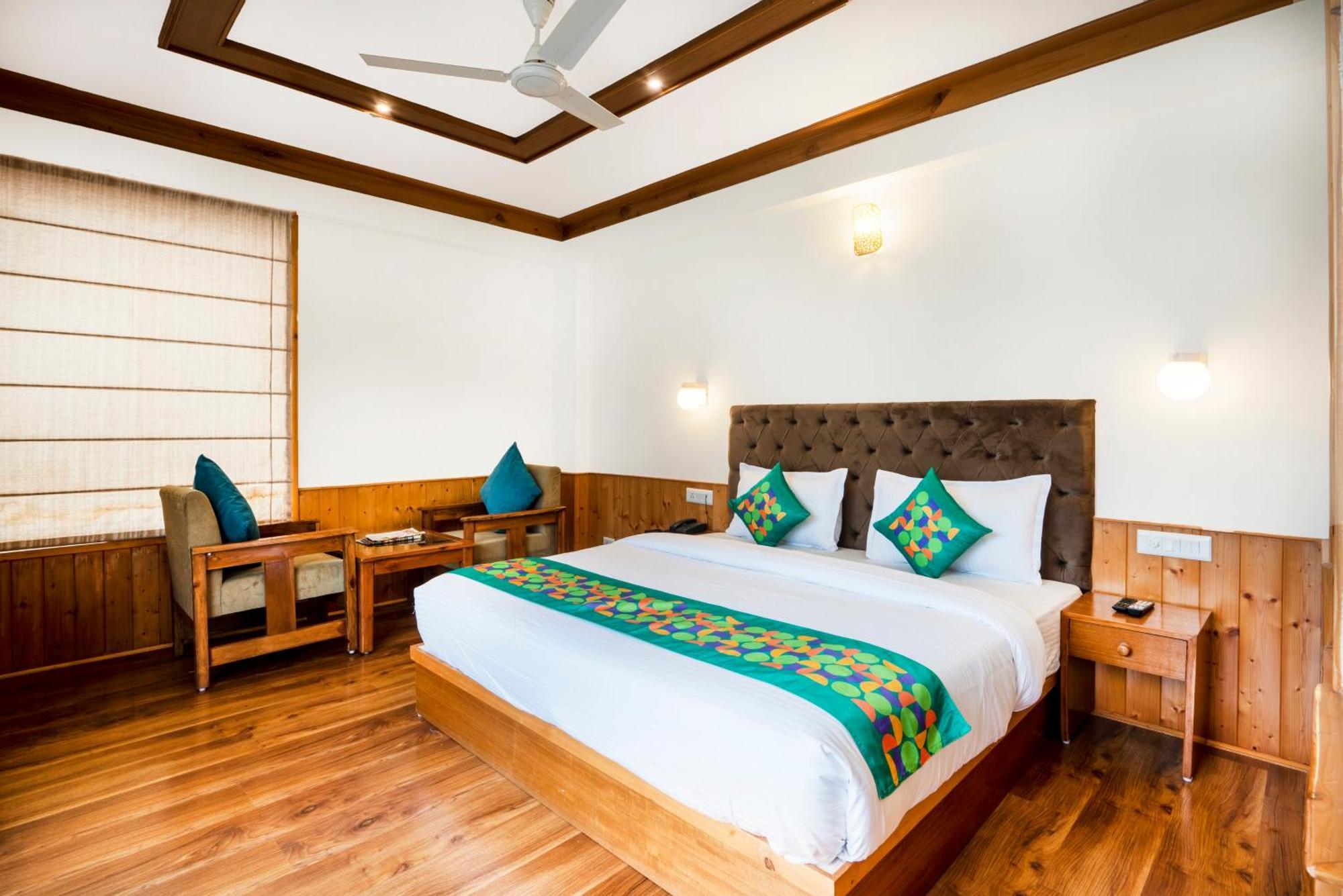 Treebo Premium Sattva With Mountain View Hotel มะนาลี ภายนอก รูปภาพ